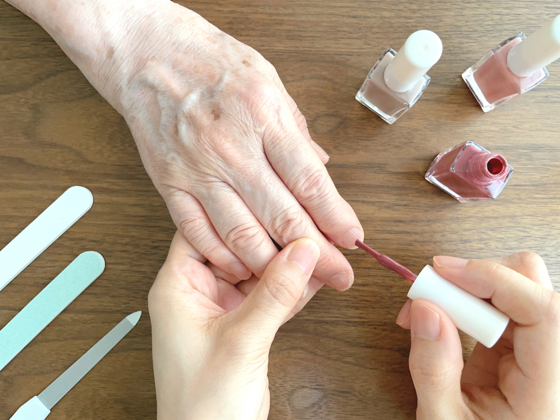 Mi Fleurが介護美容による心身の変化の科学的検証を開始